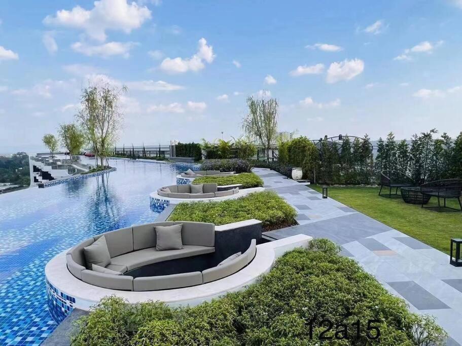 Astra Sky River High Floor,3 Bedrooms 97㎡ 山景房带浴缸 Chiang Mai Zewnętrze zdjęcie