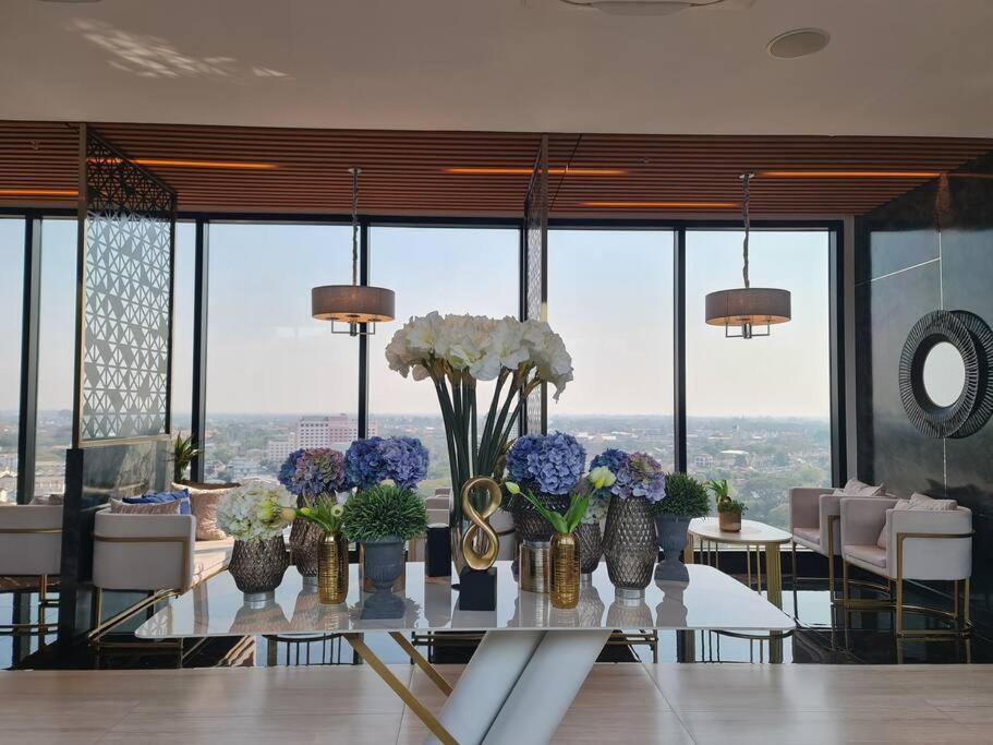 Astra Sky River High Floor,3 Bedrooms 97㎡ 山景房带浴缸 Chiang Mai Zewnętrze zdjęcie